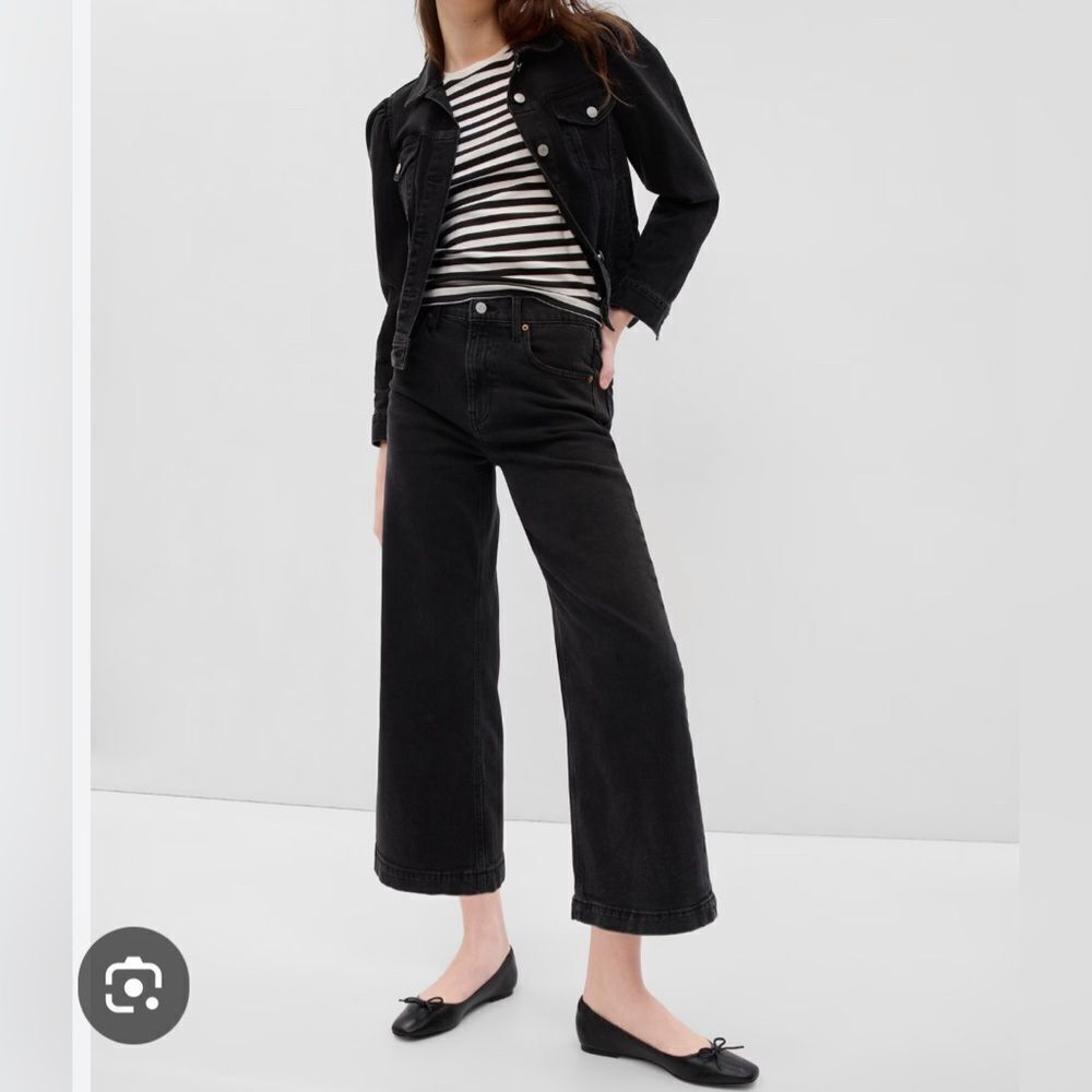 Gap High Rise Stride Wide Leg Ankle Jeans Black